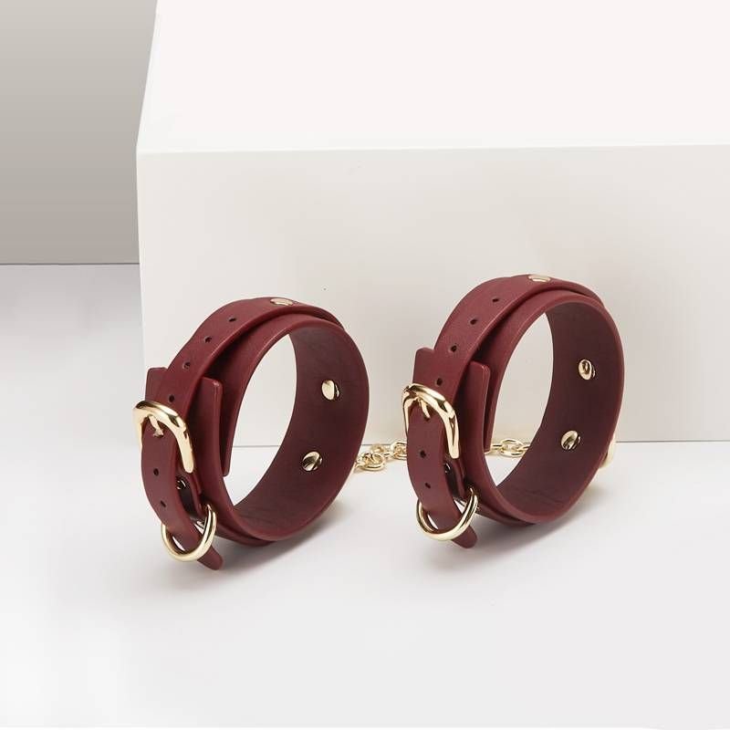 Daytona Deluxe Bondage Play Kit Burgundy Gold - 8 Piece Set